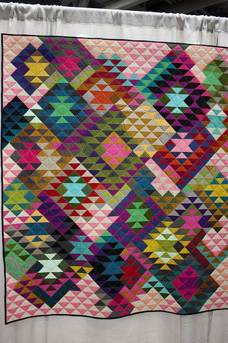 modern HST quilt