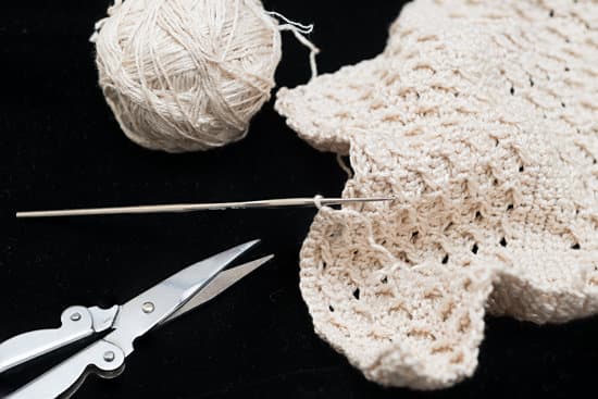 How To Not Turn In Crochet?