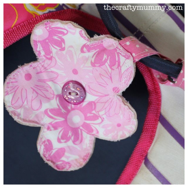 bag tag flower