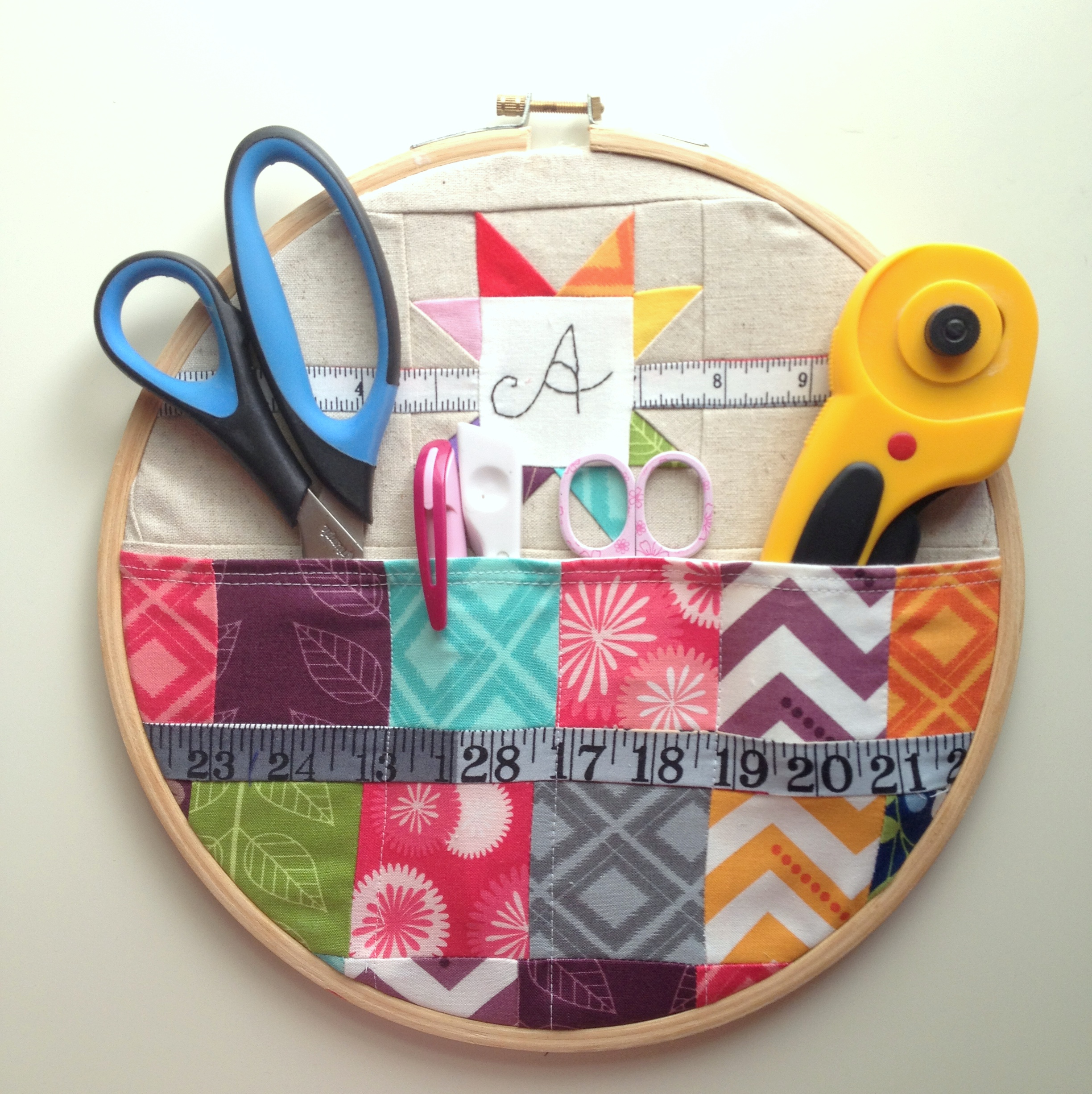 Hanging sewing storage