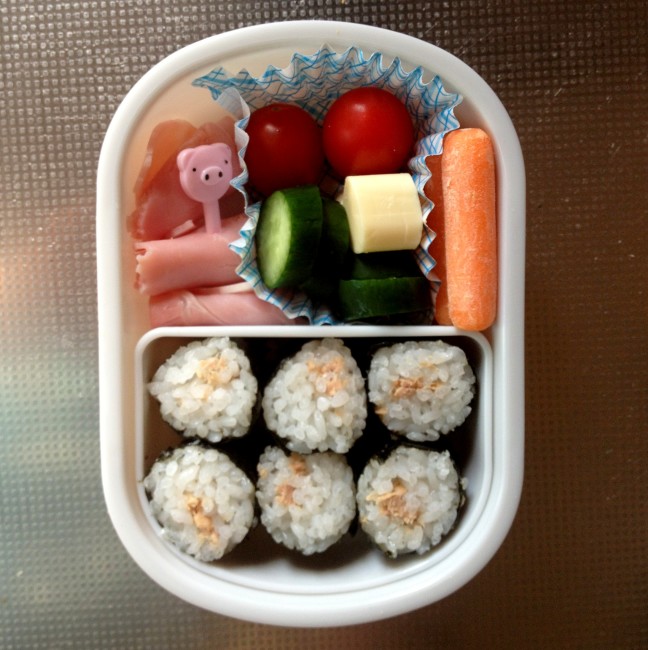 Sushi bento