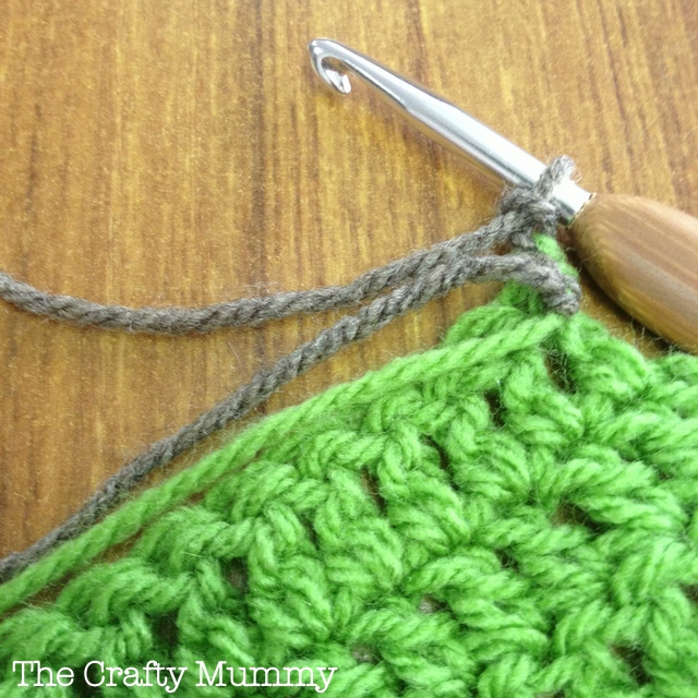 changing yarn crochet