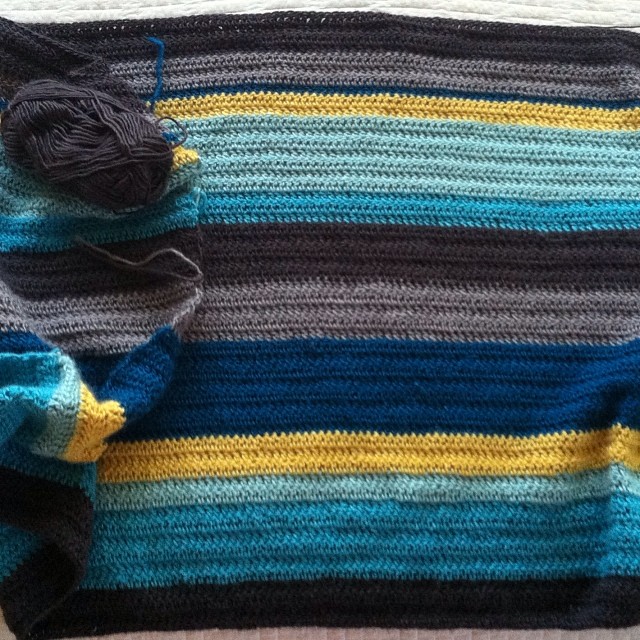 crochet along blanket