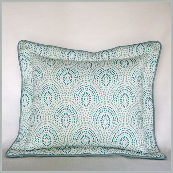 flanged-pillow