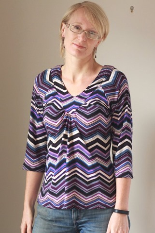 Sewing a ladies knit top - Stitch Savvy book review (3)